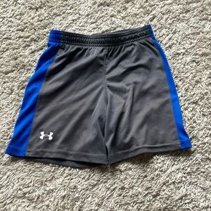 COPY - 4T underarmour dri fit shorts